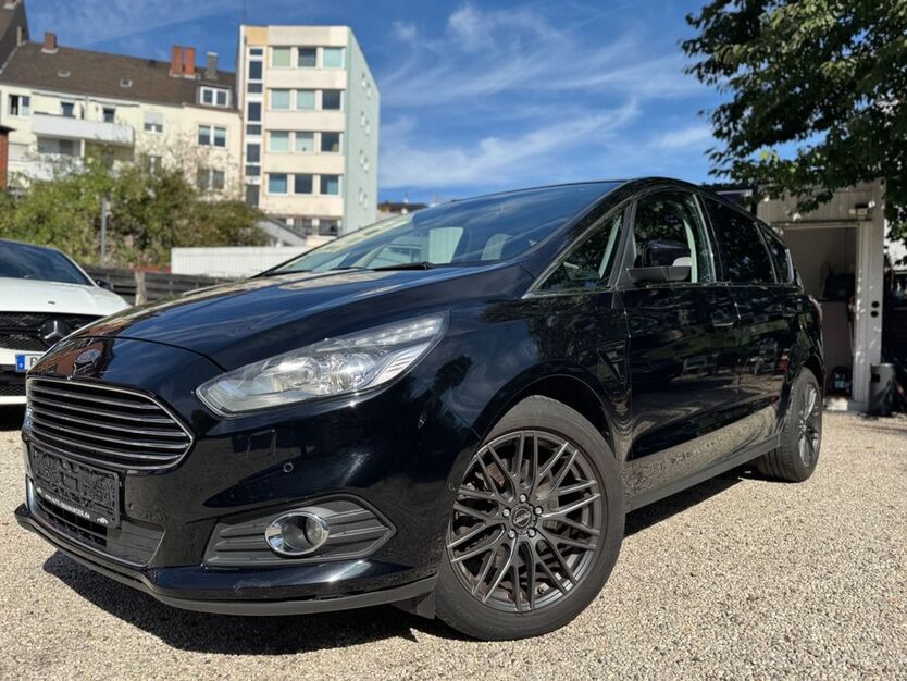 S-Max
