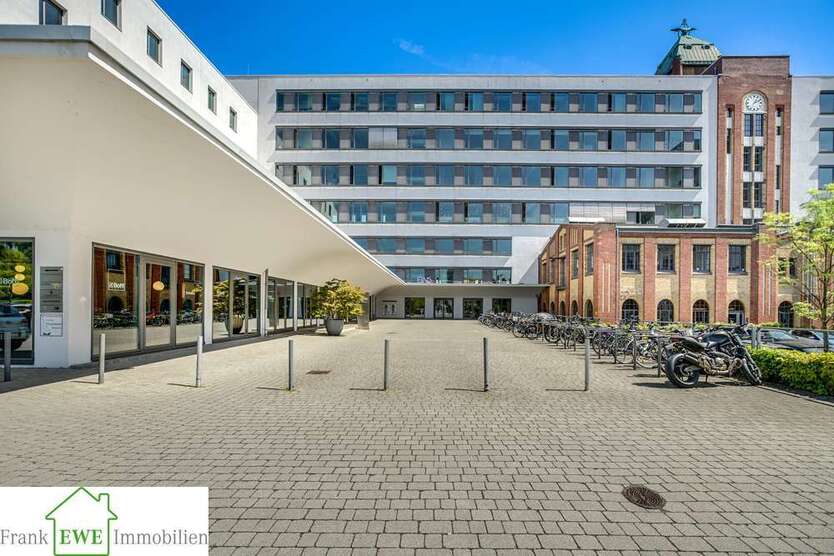 Büro in Düsseldorf 3.518,05 € 169 m²