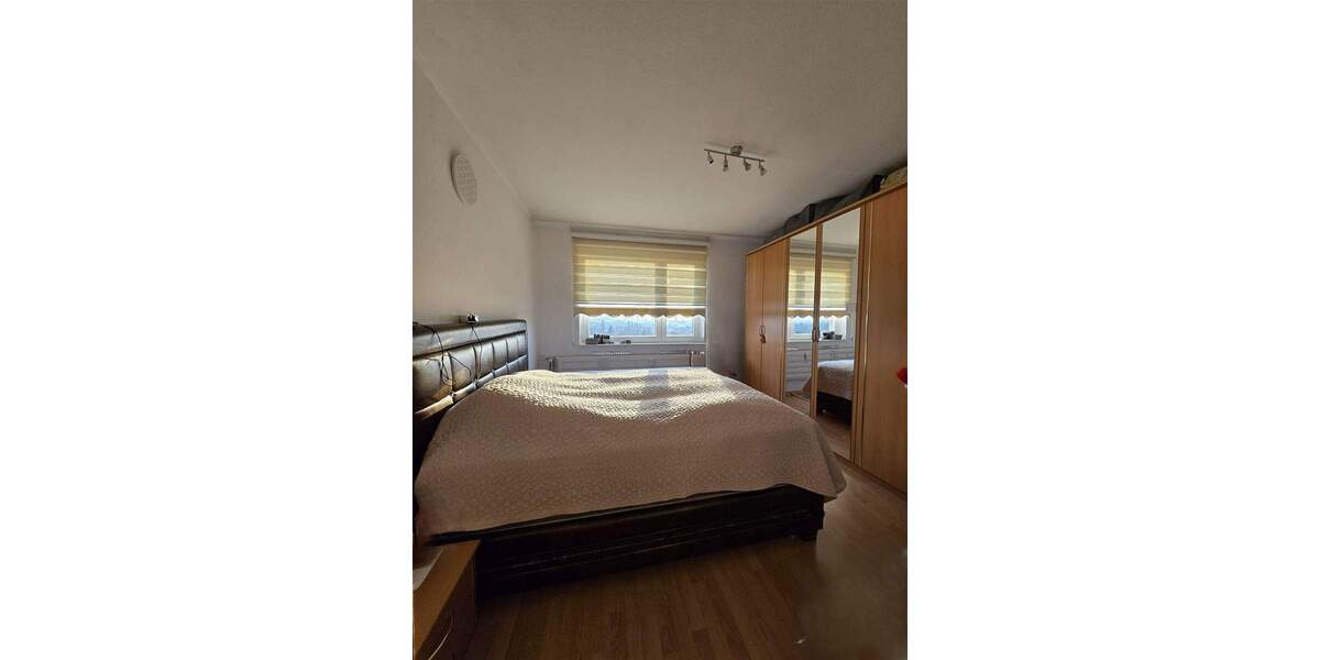 Etagenwohnung Leverkusen Wiesdorf - 4 Zimmer, 86 m&sup2;, 189.000&euro; | Angebot:24406317