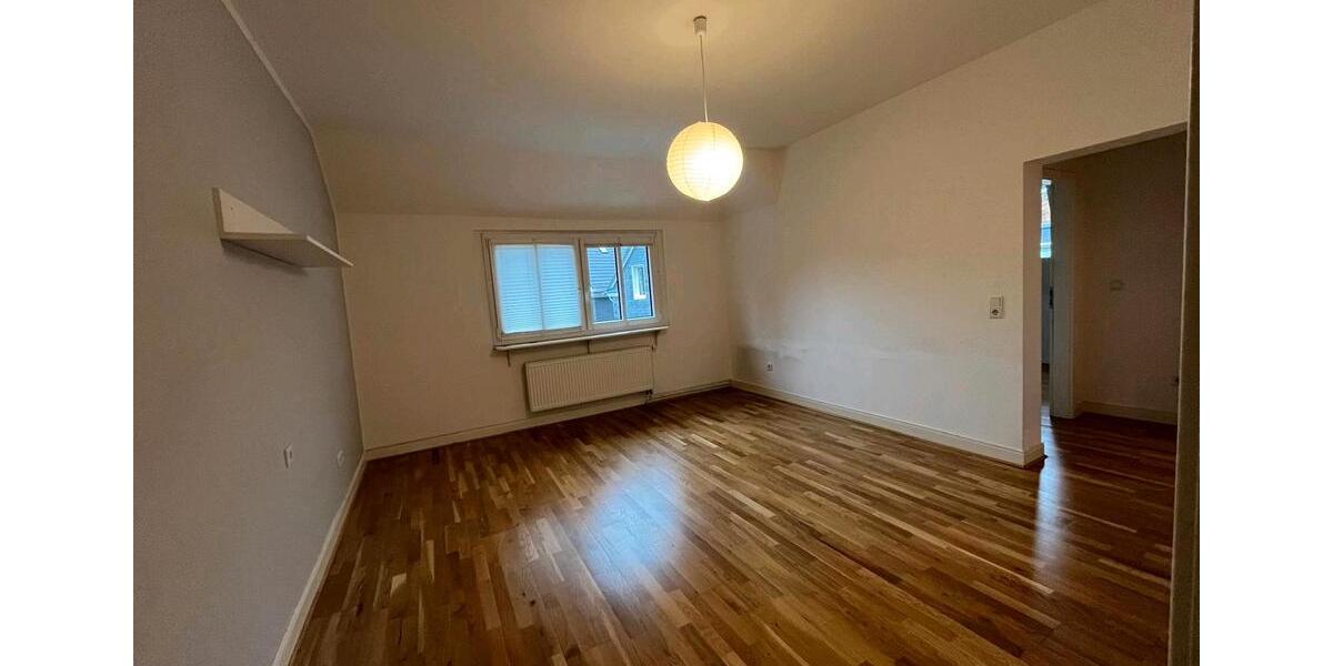 Maisonettenwohnung Remscheid Gemarkung Bergisch Born - 3 Zimmer, 90 m&sup2;, 830&euro; | Angebot:25569576