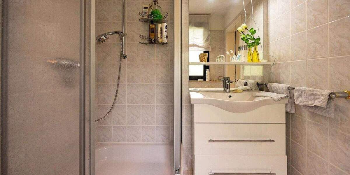 Einfamilienhaus Halver - 7 Zimmer, 238 m&sup2;, 559.000&euro; | Angebot:24424318