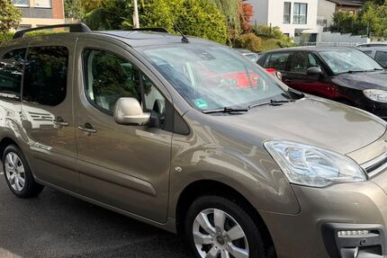 Citroen Berlingo 157.000 km 6.999 &euro; Solingen 42699