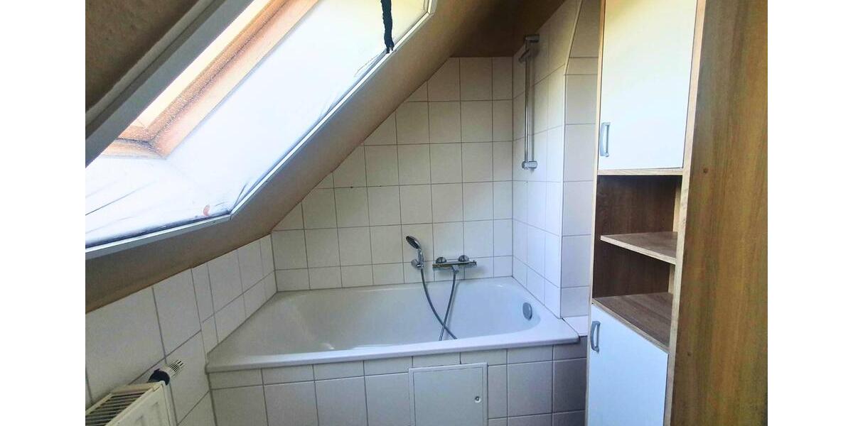 Dachgeschoßwohnung Leverkusen Opladen - 2 Zimmer, 45 m&sup2;, 495&euro; | Angebot:26636040