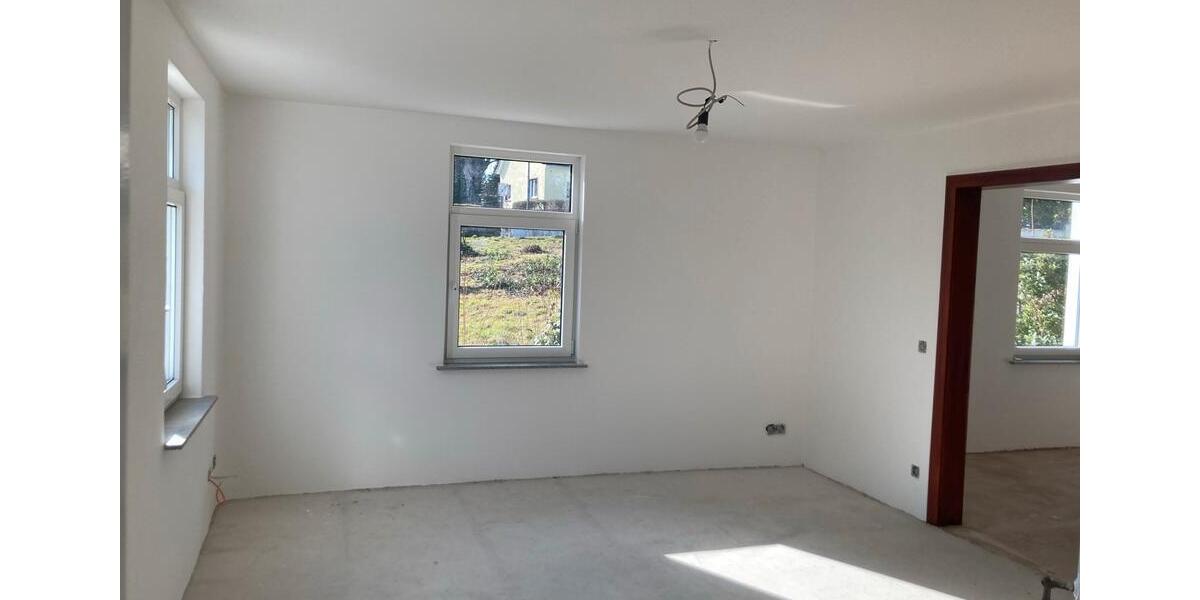 Einfamilienhaus Lindlar - 5 Zimmer, 1.350&euro; | Angebot:25647281