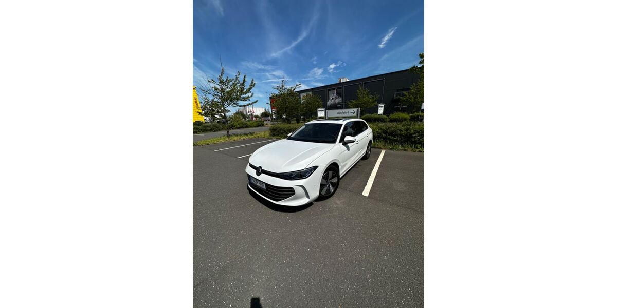 VW Passat 58.500 km 30.990 &euro; Köln 50825