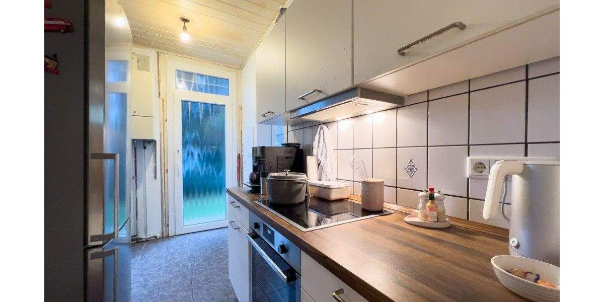 Reihenmittelhaus Solingen Höhscheid - 6 Zimmer, 145 m&sup2;, 319.000&euro; | Angebot:24846560