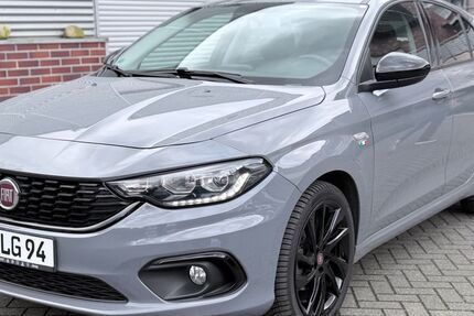 Fiat Tipo 52.000 km 13.400 &euro; Solingen 42699
