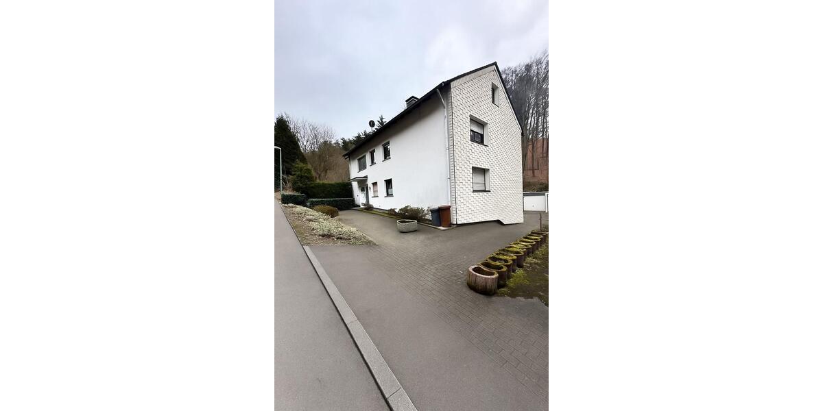 Etagenwohnung Ennepetal - 3 Zimmer, 80 m&sup2;, 720&euro; | Angebot:27564124
