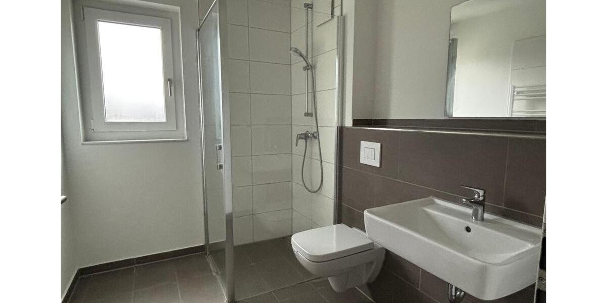 Dachgeschoßwohnung Köln Mülheim - 3 Zimmer, 105 m&sup2;, 1.695&euro; | Angebot:25922401