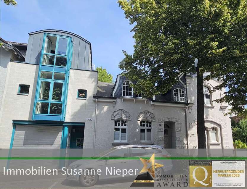 Haus zum Kaufen in Solingen 650.000 € 248.03 m²