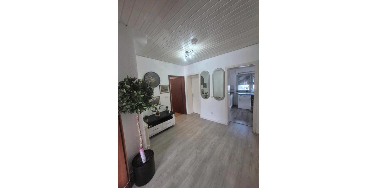 Erdgeschoßwohnung Burscheid - 2 Zimmer, 78 m&sup2;, 790&euro; | Angebot:25780012