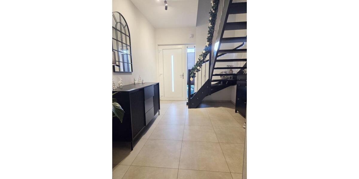 Einfamilienhaus Solingen Höhscheid - 5 Zimmer, 130 m&sup2;, 670.000&euro; | Angebot:24593273