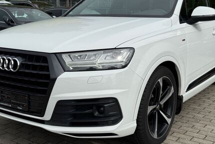 Audi Q7 141.944 km 34.829 &euro; Hilden 40721