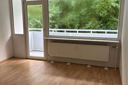 Wohnung Velbert Velbert-Mitte - 2 Zimmer, 63 m&sup2;, 479&euro; | Angebot:27656023