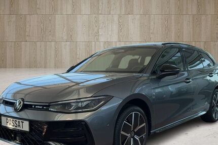 VW Passat 4.893 km 66.950 € Radevormwald 42477