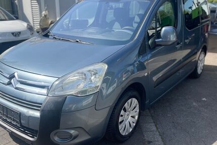Citroen Berlingo 141.459 km 3.790 € Köln 51109