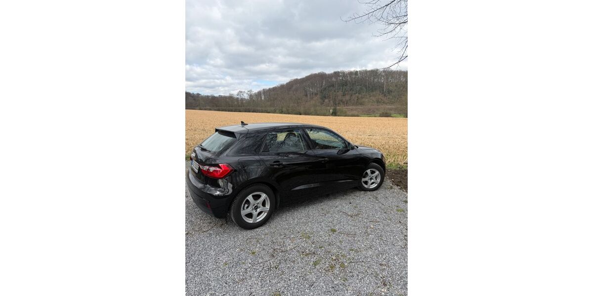 Audi A1 12.450 km 19.999 &euro; Ratingen 40883