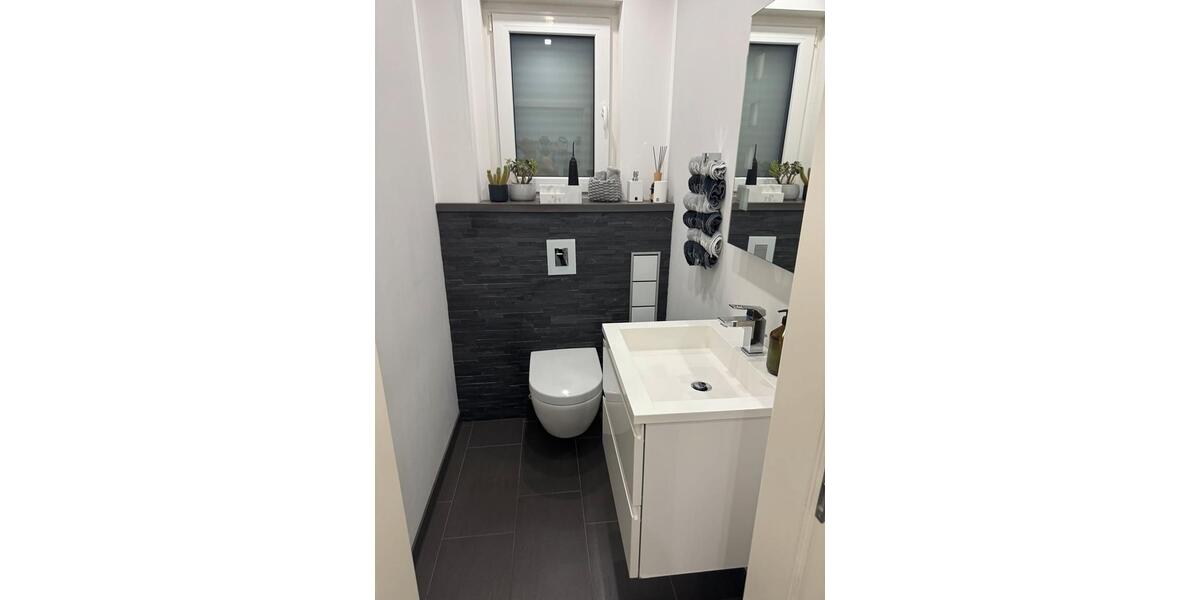 Einfamilienhaus Overath - 5 Zimmer, 140 m&sup2;, 750.000&euro; | Angebot:25985204