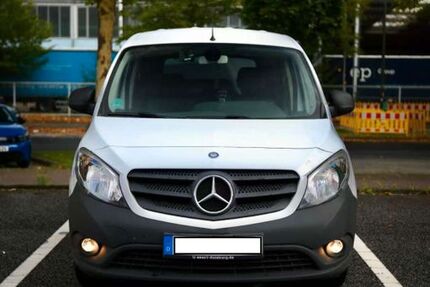 Mercedes-Benz Citan 69.200 km 10.900 € Düsseldorf 40217