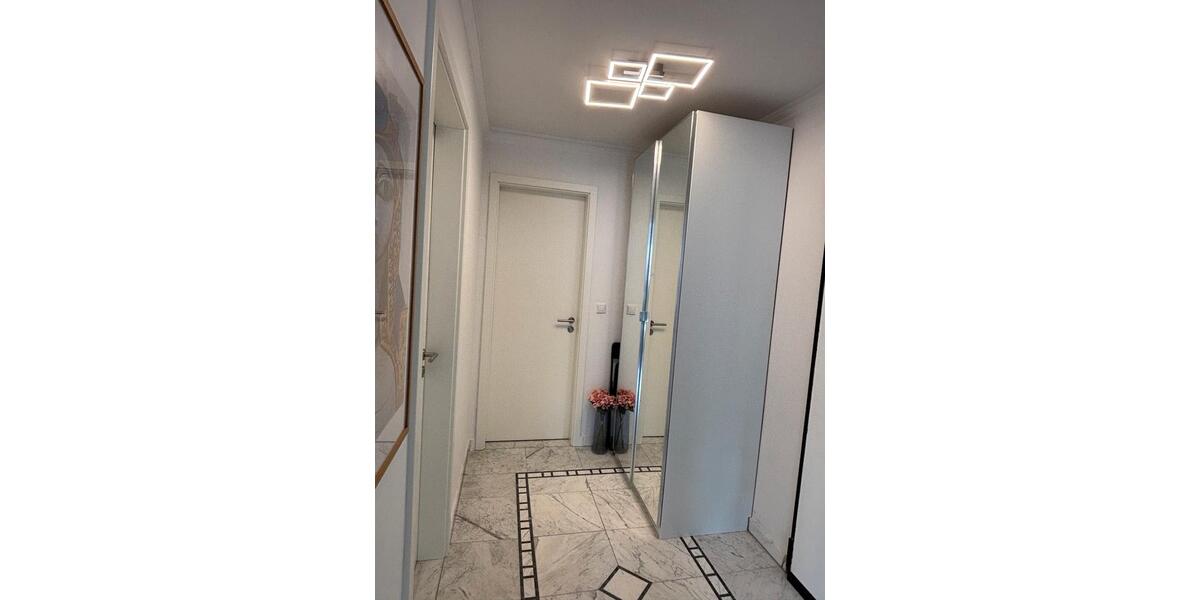 Erdgeschoßwohnung Solingen Ohligs - 2 Zimmer, 65 m&sup2;, 1.100&euro; | Angebot:26090528