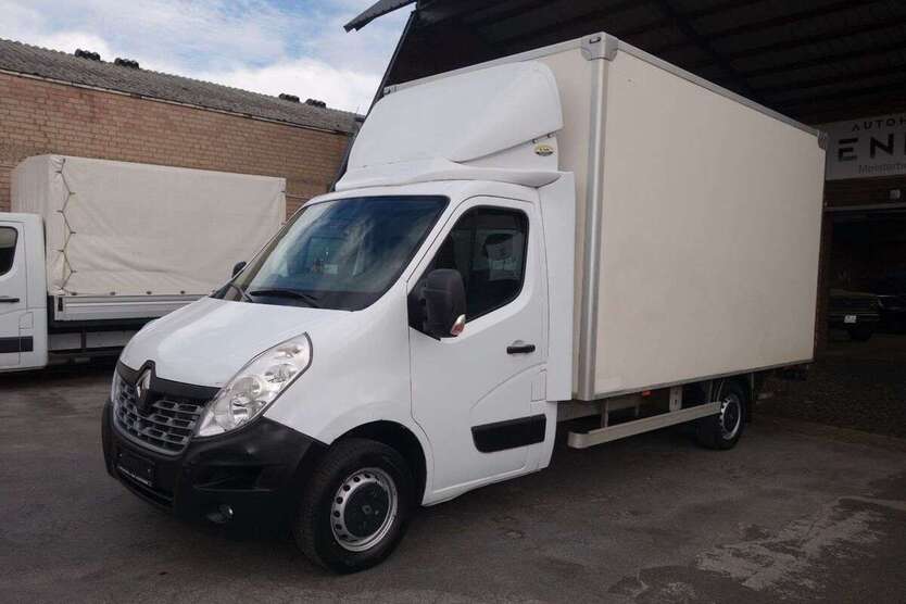 Renault Master 156.637 km 18.980 € Hilden 40721
