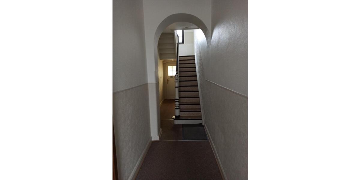 Reihenhaus Neuss - 8 Zimmer, 120 m&sup2;, 285.000&euro; | Angebot:24252873