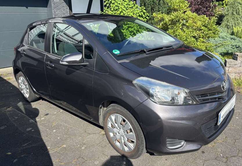 Yaris