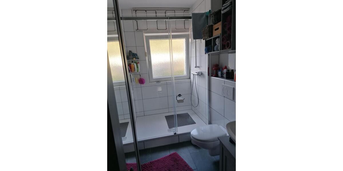 Etagenwohnung Remscheid Reinshagen - 4 Zimmer, 91 m&sup2;, 215.000&euro; | Angebot:25757603