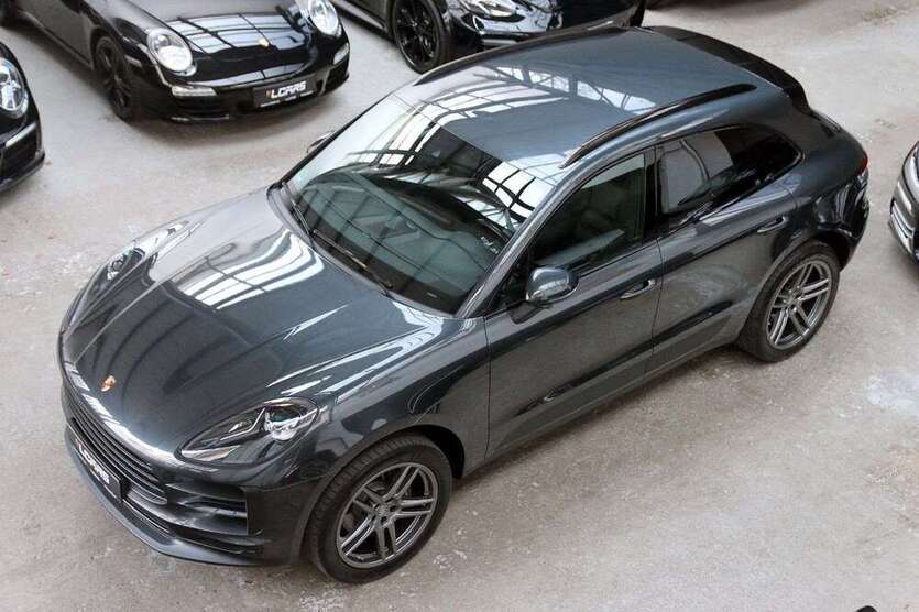 Porsche Macan 99.635 km 42.990 € Düsseldorf 40237