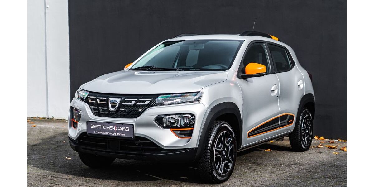 Dacia Spring 9.900 km 10.999 € Solingen 42655