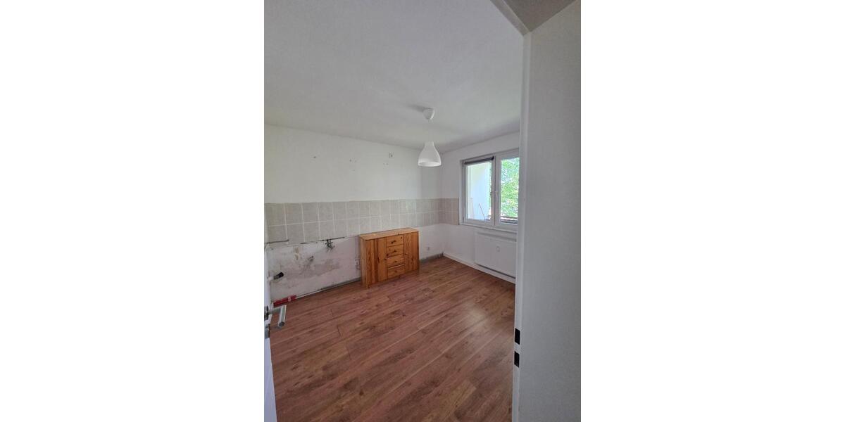 Etagenwohnung Odenthal - 2 Zimmer, 70 m&sup2;, 665&euro; | Angebot:26099098