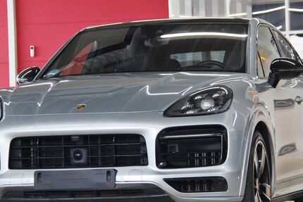 Porsche Cayenne 84.000 km 95.850 € Köln 50739