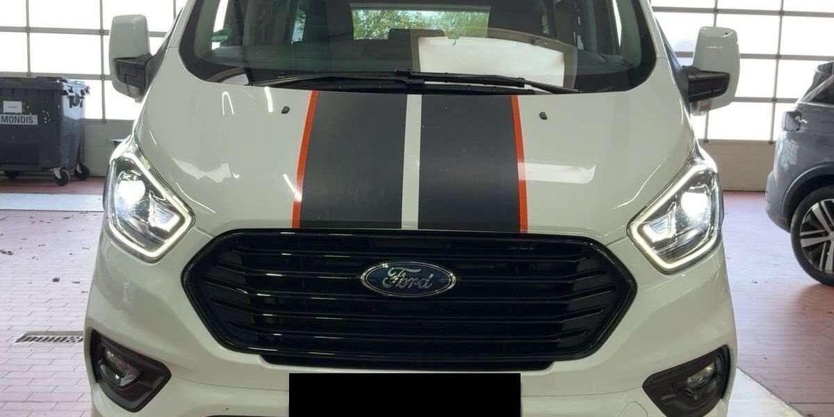 Ford Tourneo Custom 78.087 km 13.800 € Düsseldorf 40472