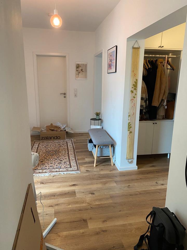 Spichernstr, 3 Zimmer, KDB, Balkon, 77 qm, Laminat zimmer