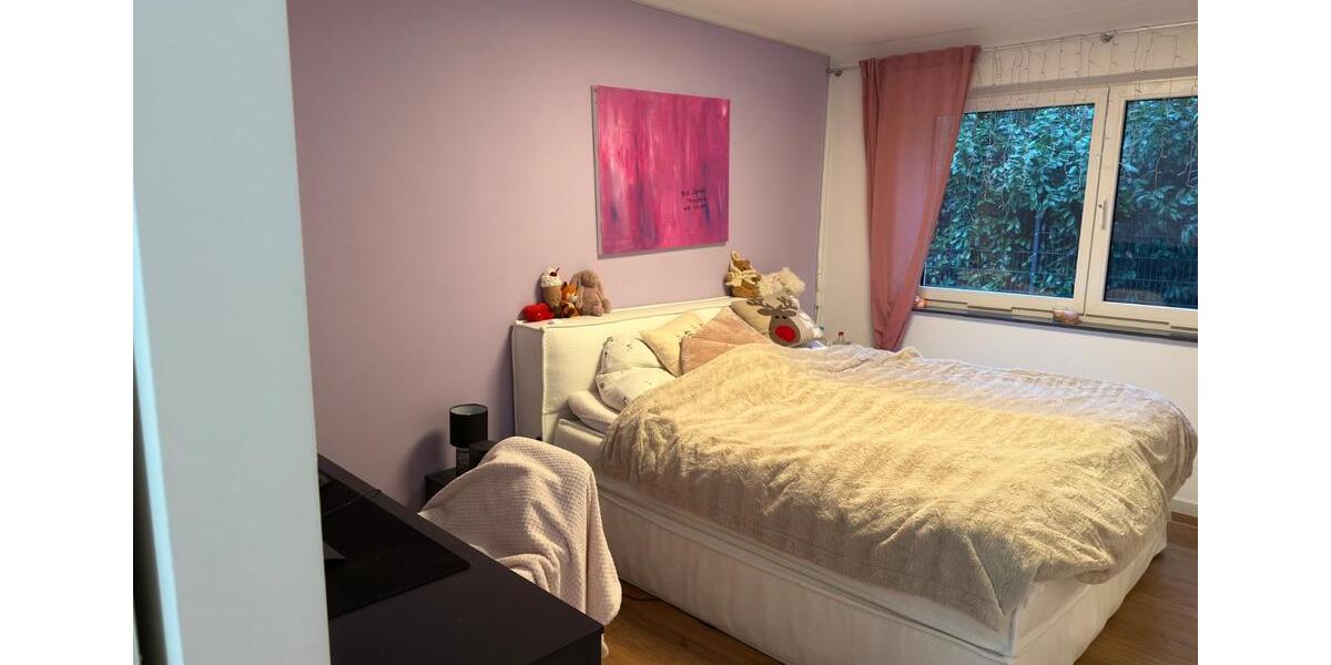 Erdgeschoßwohnung Bergisch Gladbach Frankenforst - 3 Zimmer, 130 m&sup2;, 2.080&euro; | Angebot:24717255