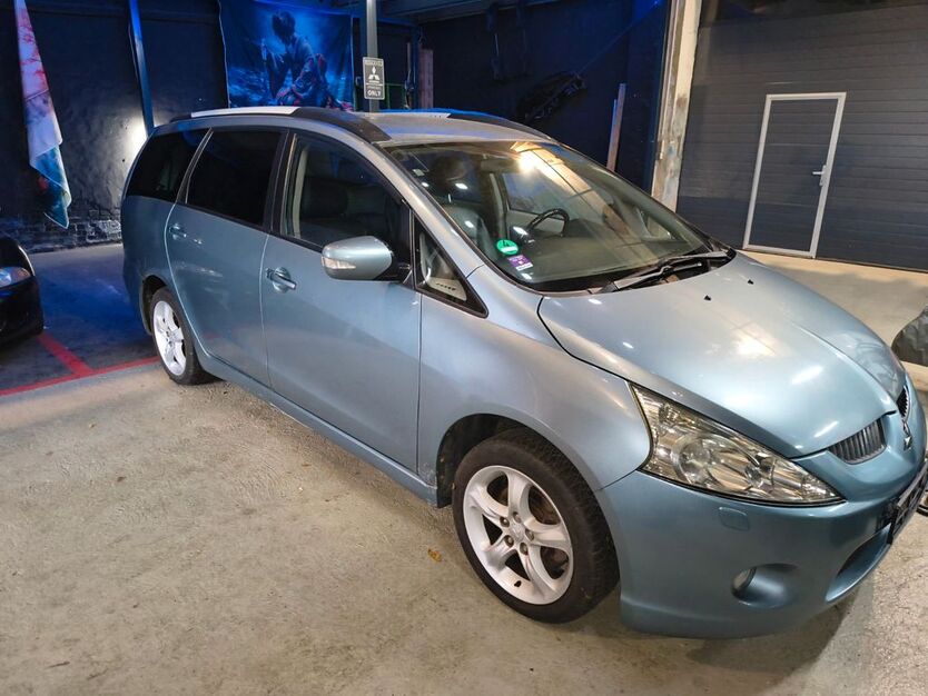 Mitsubishi Grandis 220.233 km 4.500 € Ratingen 40885
