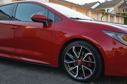 Toyota Corolla 79.000 km 22.999 &euro; Dormagen 41539