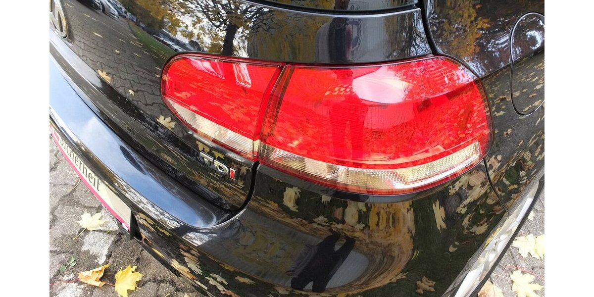 VW Golf 1.6TDi BLACK WEEK 25:TEAM EINPARKHILFE SHZ TE 159.855 km 6.904 € Köln 50858