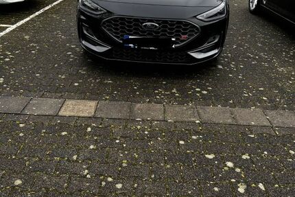 Ford Focus 4.900 km 36.700 &euro; Köln 50739