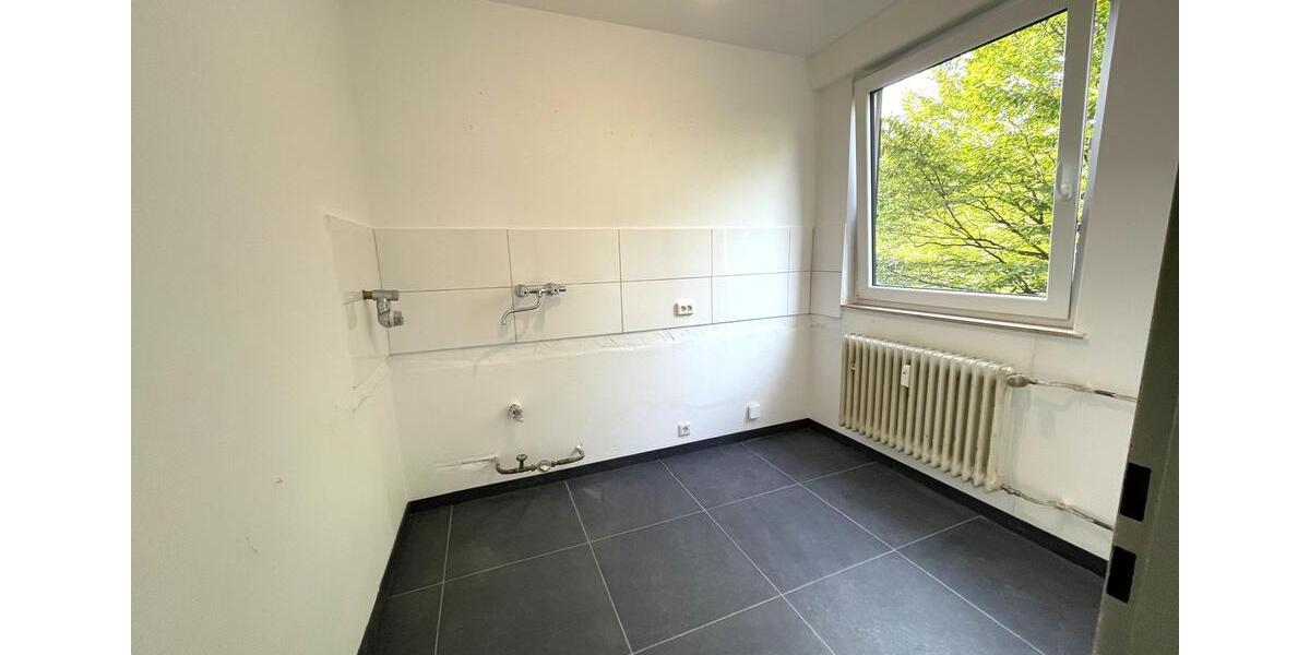 Etagenwohnung Wuppertal Gemarkung Nächstebreck - 2.5 Zimmer, 64 m&sup2;, 530&euro; | Angebot:25857618