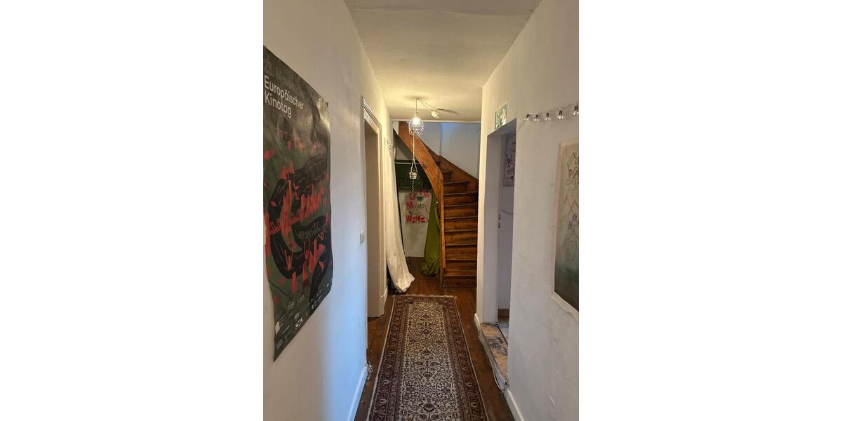 Etagenwohnung Köln Innenstadt - 1 Zimmer, 50 m&sup2;, 100&euro; | Angebot:26670867