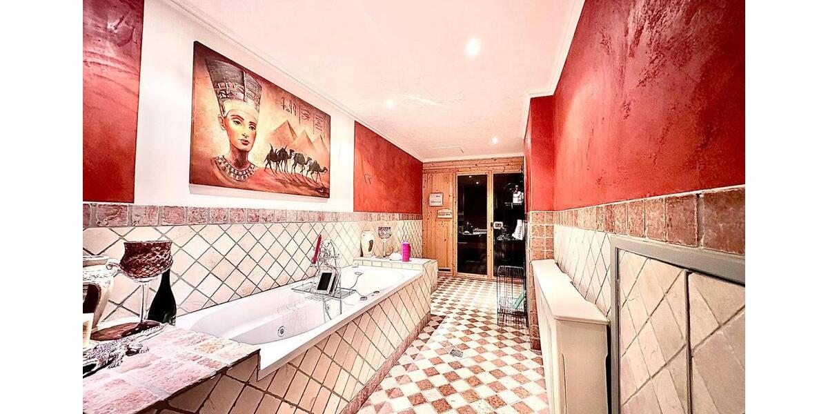 Erdgeschoßwohnung Wuppertal Gemarkung Barmen - 5 Zimmer, 280 m&sup2;, 3.400&euro; | Angebot:24854743