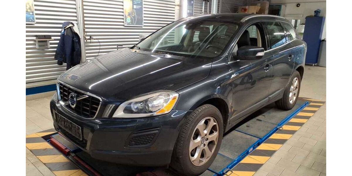 Volvo XC60 257.000 km 8.700 € Wuppertal 42277