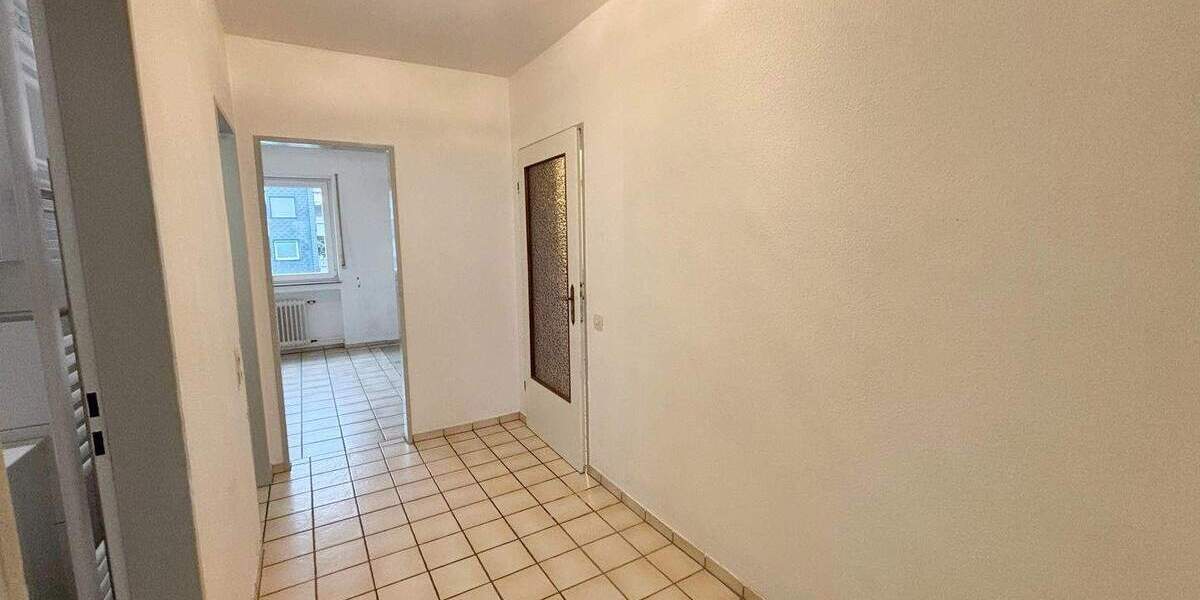 Etagenwohnung Leverkusen Lützenkirchen - 3 Zimmer, 82 m&sup2;, 228.000&euro; | Angebot:24776541