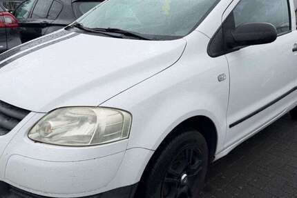 VW Fox 270.995 km 1.690 &euro; Köln 51145
