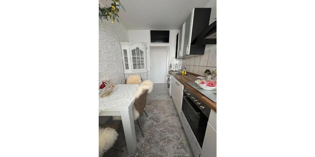 Erdgeschoßwohnung Bergisch Gladbach - 2 Zimmer, 65 m&sup2;, 220.000&euro; | Angebot:24732767