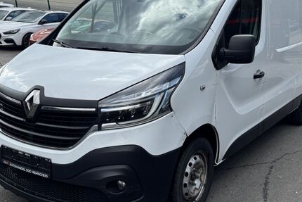 Renault Trafic 234.000 km 7.999 &euro; Remscheid 42857