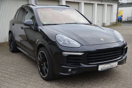 Porsche Cayenne 147.215 km 32.450 € Solingen 42699