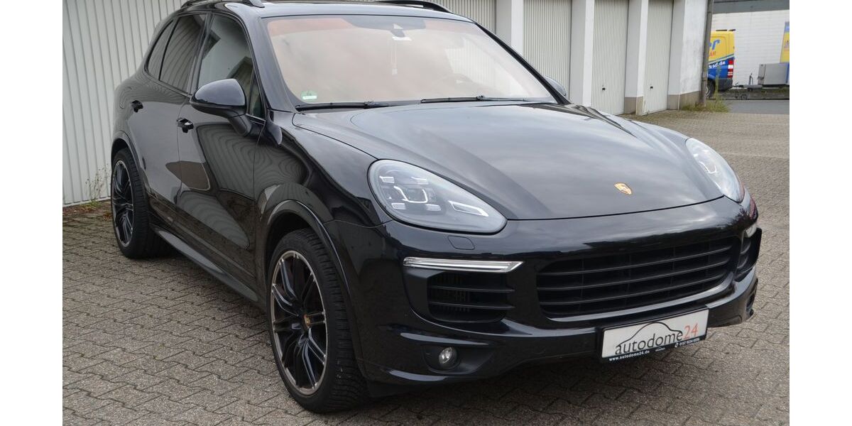 Porsche Cayenne 147.215 km 32.450 € Solingen 42699