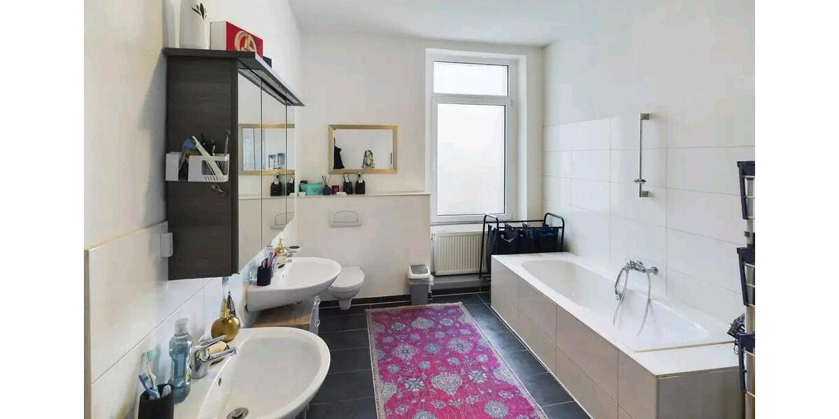 Etagenwohnung Wuppertal Sedansberg - 4 Zimmer, 100 m&sup2;, 159.000&euro; | Angebot:24527572
